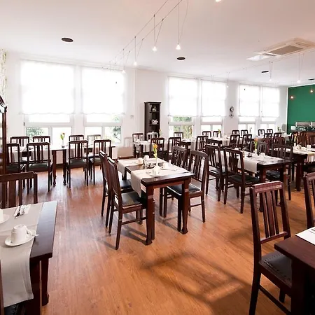 Achat Heidelberg Hotell Schwetzingen