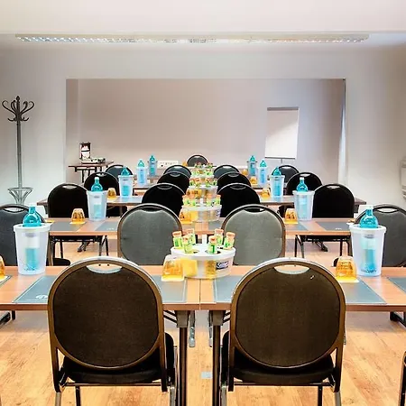 Hotel Achat Heidelberg 3*