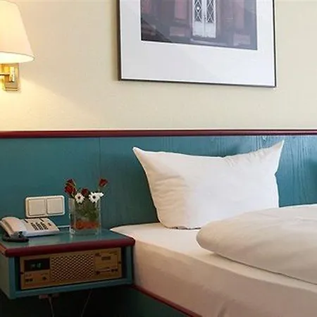 Achat Heidelberg Hotell 3*