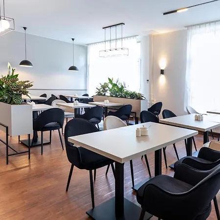 Achat Heidelberg Hotel 4*