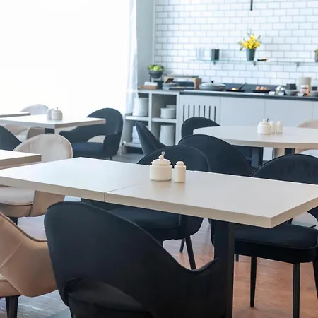 Achat Heidelberg Hotel Schwetzingen