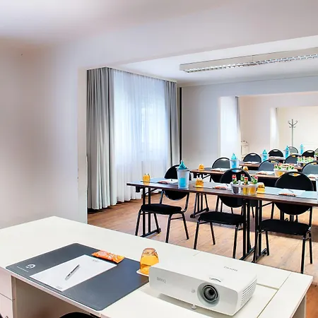 Achat Heidelberg Hotel Schwetzingen